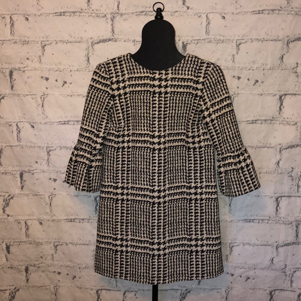 Zara Woman Cute Plaid Shift Dress!